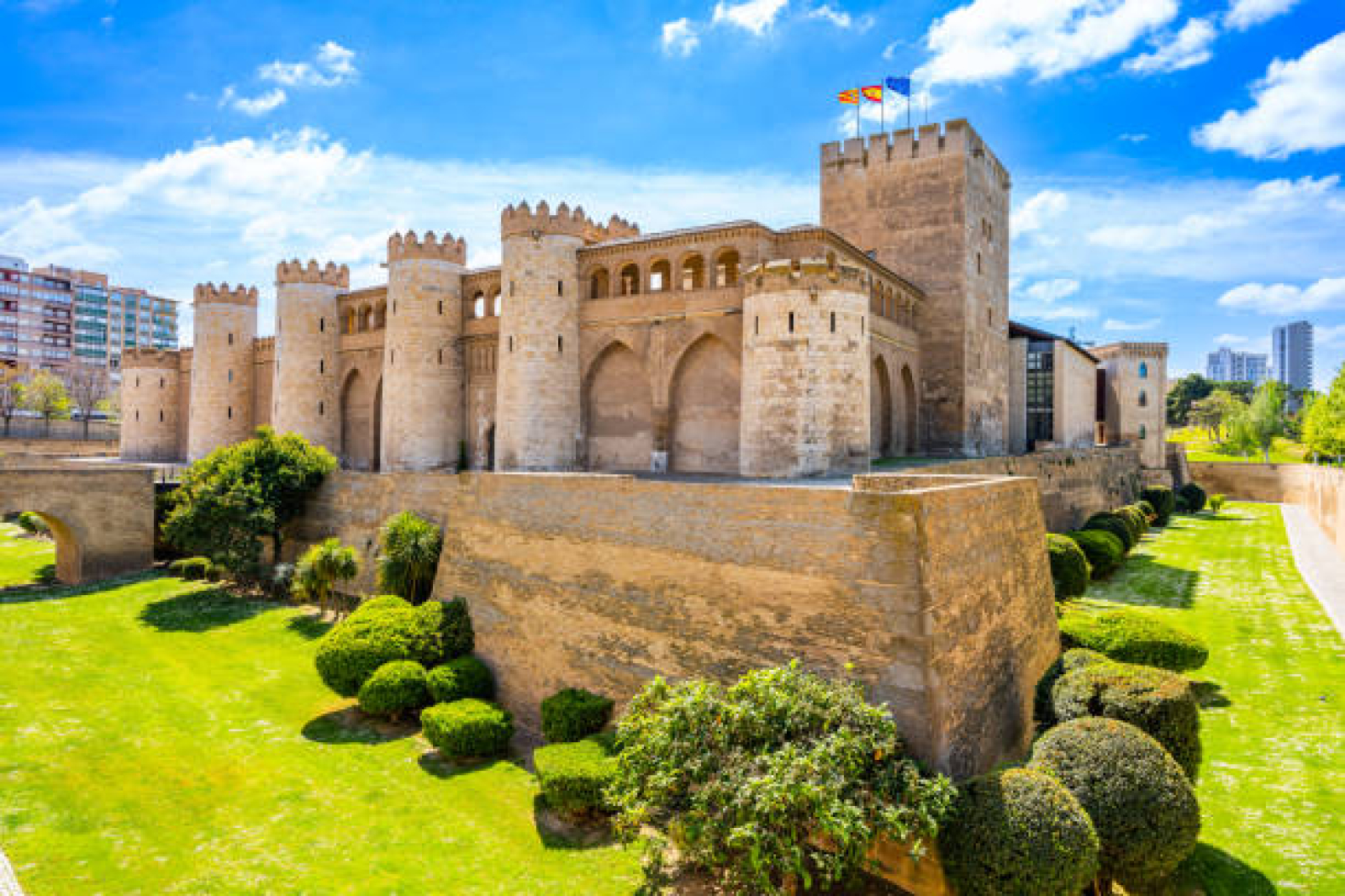 29 avril 1492 Promulgation de l'expulsion des juifs de Saragosse en Espagne, capitale du royaume d'Aragon